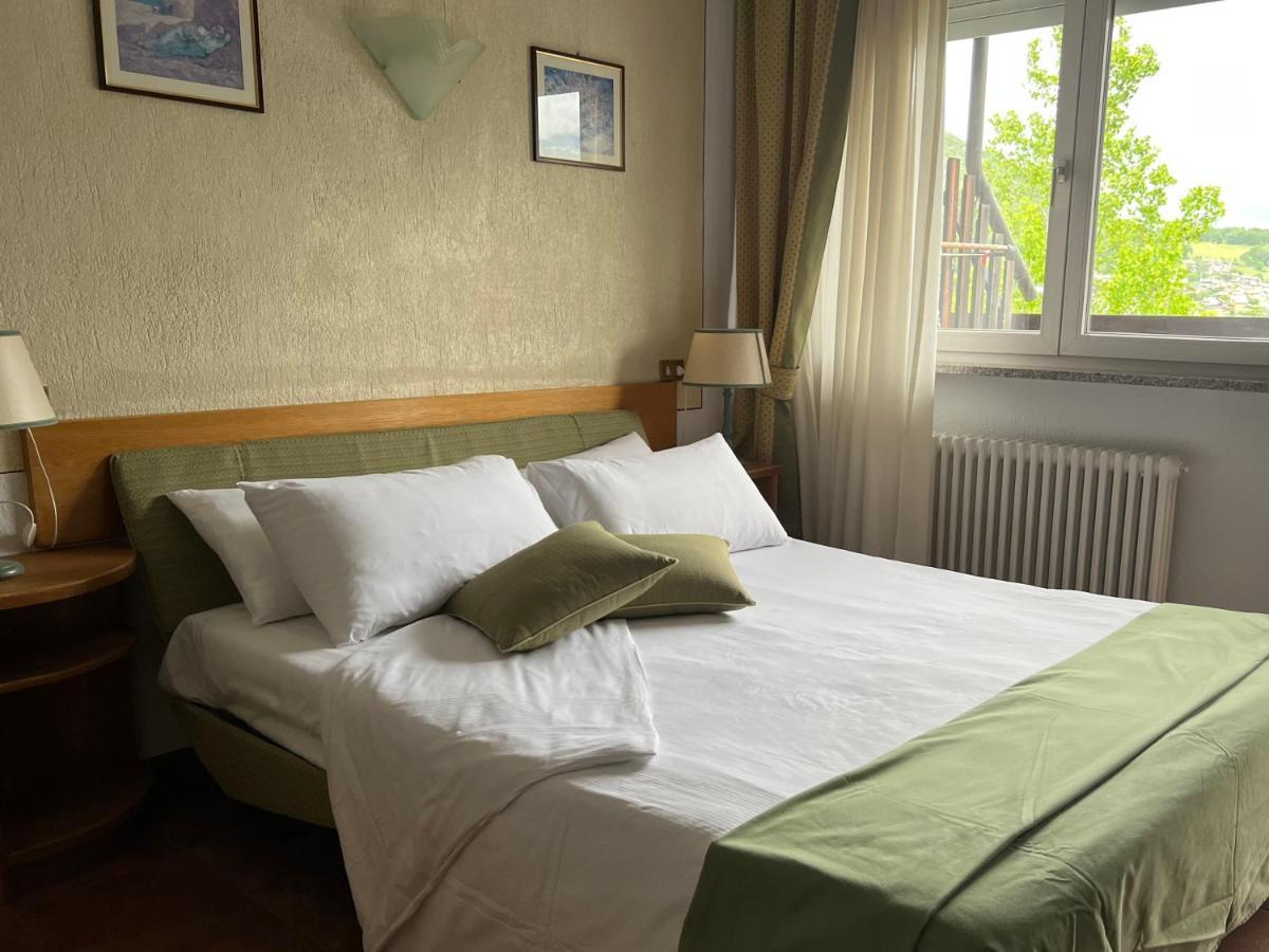 La Roche Hotel Appartments อาออสตา ภายนอก รูปภาพ